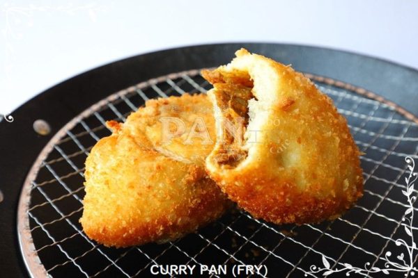 CURRY PAN (DEEP FRY) BY JAPANESE BAKERY IN MALAYSIA