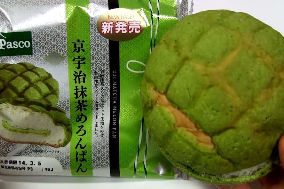Japanese Candy & Snacks #143 Green Tea Melonpan Bread