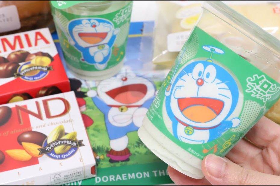 Doraemon Collaborate with Familymart Convenience Store Foods and Sweets