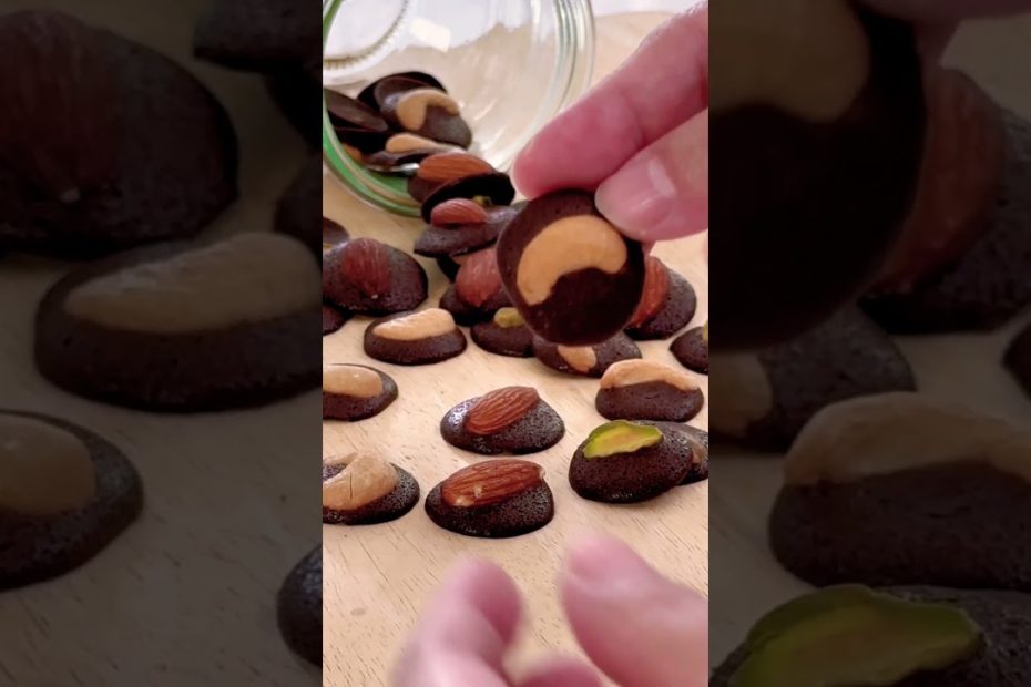 Chocolate Cookies #apron #baking #recipe