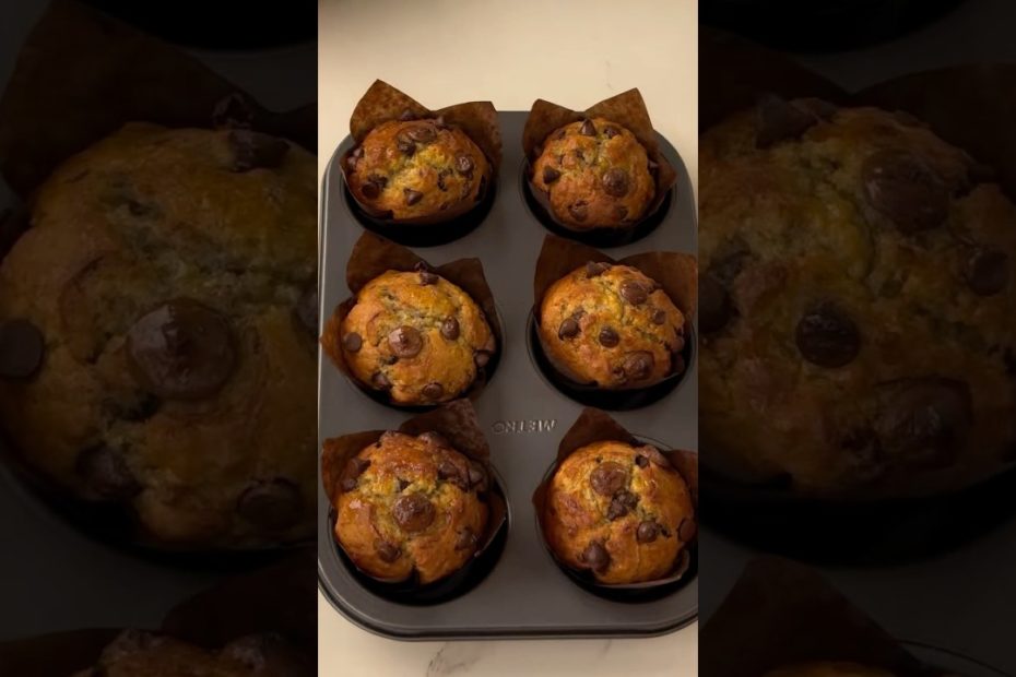 Tall Banana Muffins #shorts #banana #muffins #savoreasy