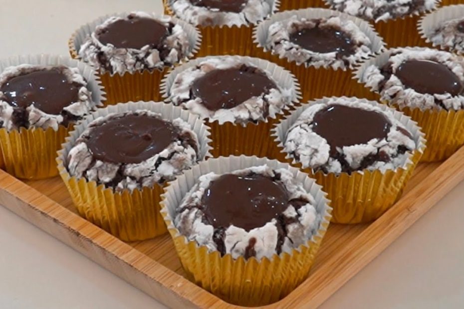 Chocolate Lava Crinkles