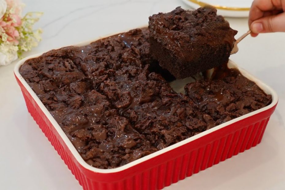 The Viral Cake of the moment Chocolate Crunch Cake