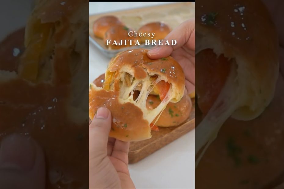 Cheesy Fajita Bread REELS  #recipe #food #shorts