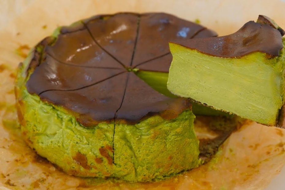 MATCHA BASQUE CHEESECAKE
